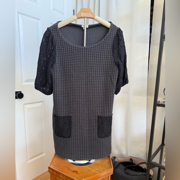 Postmark Anthropologie Womens Sz M Shift Dress Tunic Houndstooth Black Grey Lace - Picture 1 of 7